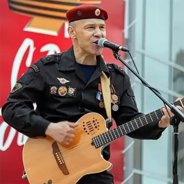 Александр Ванюшкин